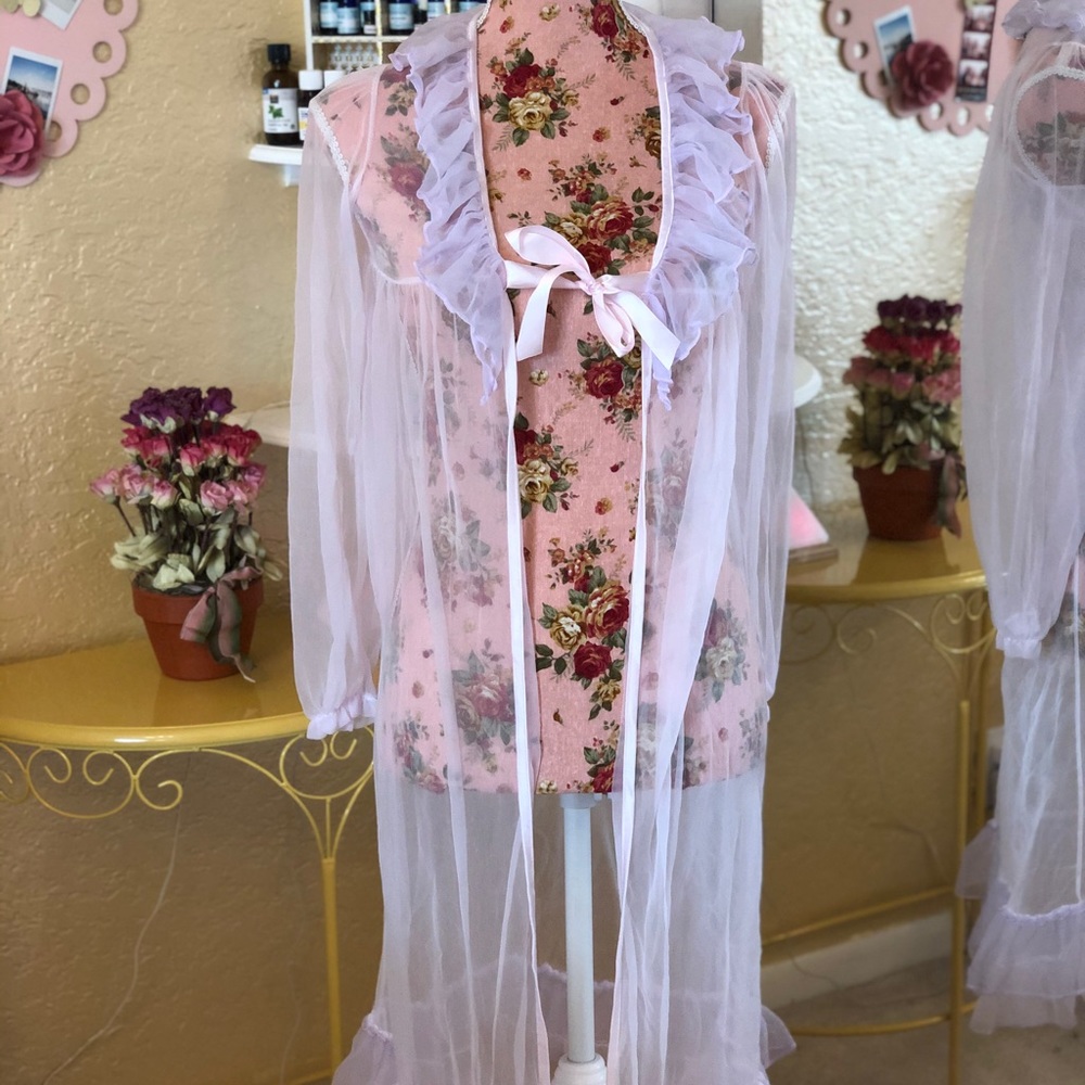 Laura Dare sheer pink & purple robe